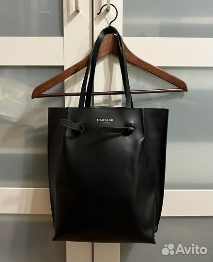 Черная сумка Maryand из натуральной кожи