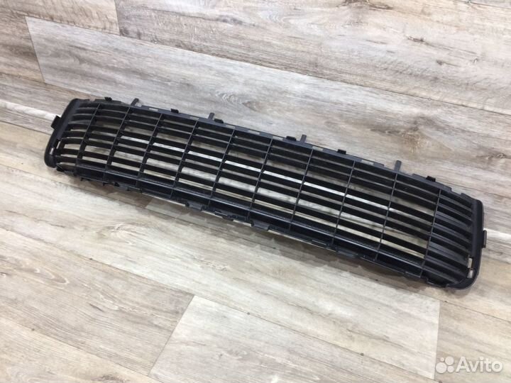 Решетка бампера внутренняя Peugeot 3008 (09-13)