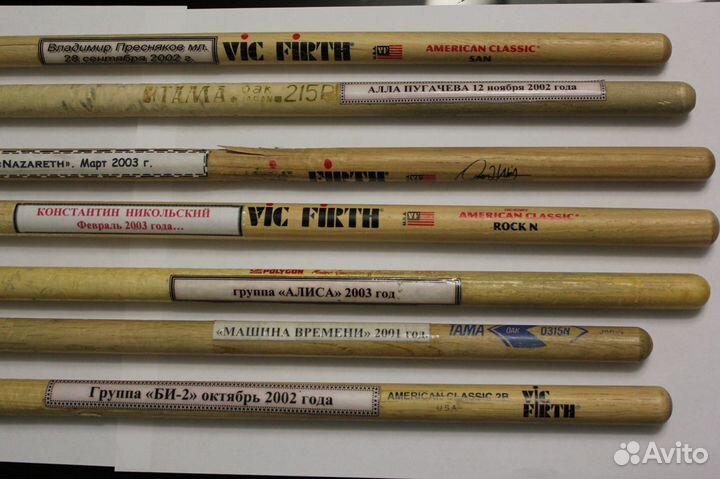 Барабанные палочки с концертов звёзд. Автографы