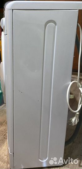 Стиральная машина Indesit/узкая 33 см/Доставка