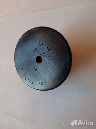 Вилка эл.,четырех-штырьковая