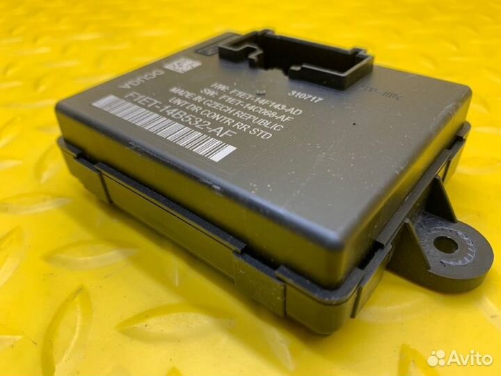 Блок комфорта Ford Kuga легковой универсал 1.5L