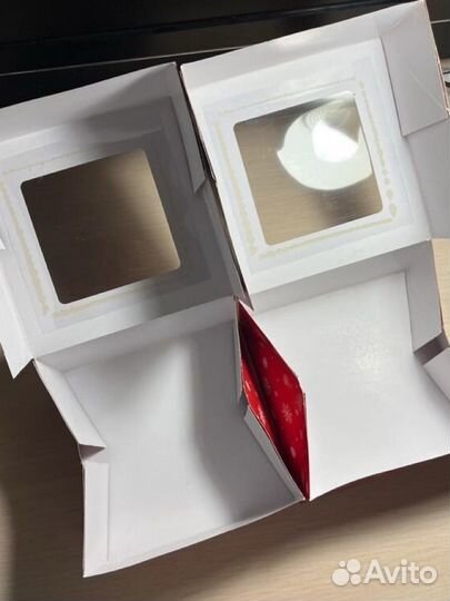 Коробка подарочная новогодняя