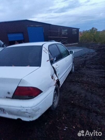 Mitsubishi lancer в разборе. Есть все запчасти