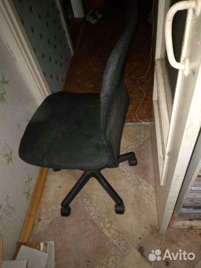 Компьютерное кресло