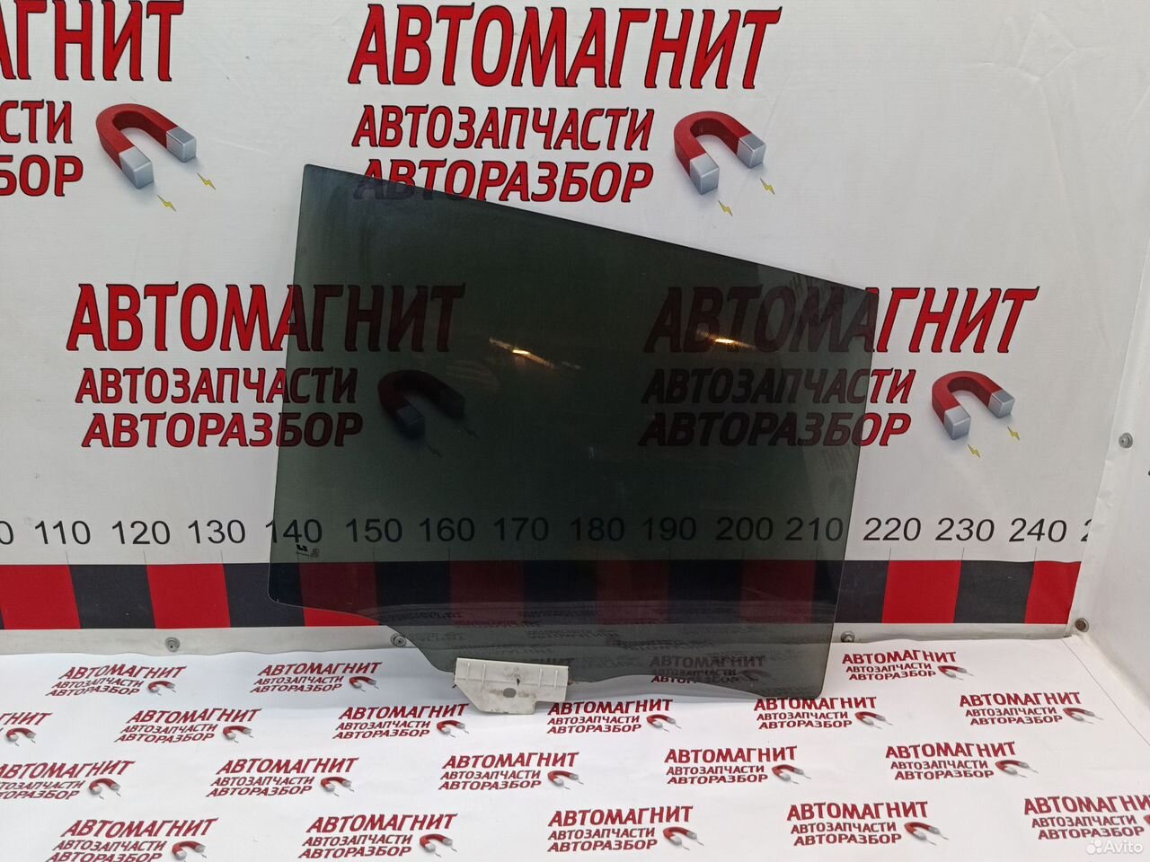 Стекло двери заднее правое Lixiang L9 22г