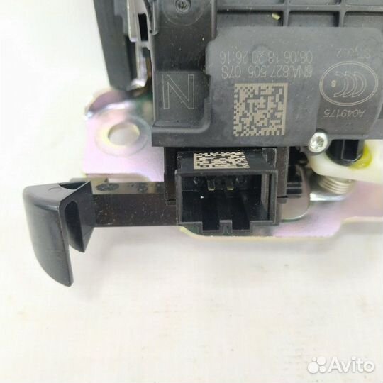 Замок багажника Volkswagen Tiguan 2 2017