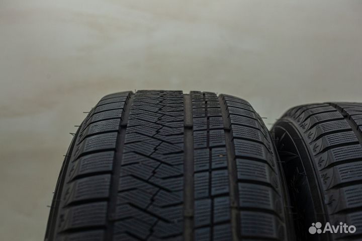 Triangle Snowlink TWT02 255/60 R18 112V
