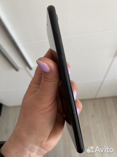HONOR 10, 4/128 ГБ