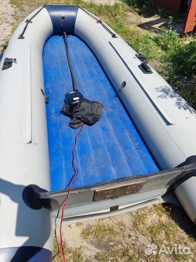 Лодка пвх Compas 380 с мотором Suzuki 9,9