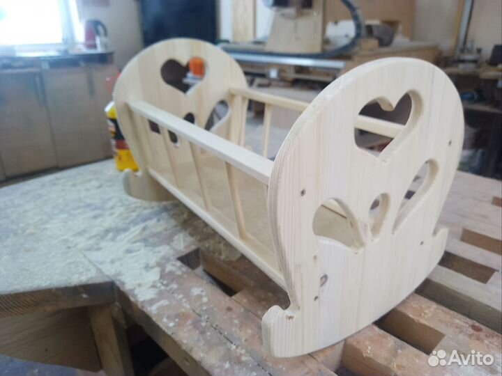 Кроватка для куклы