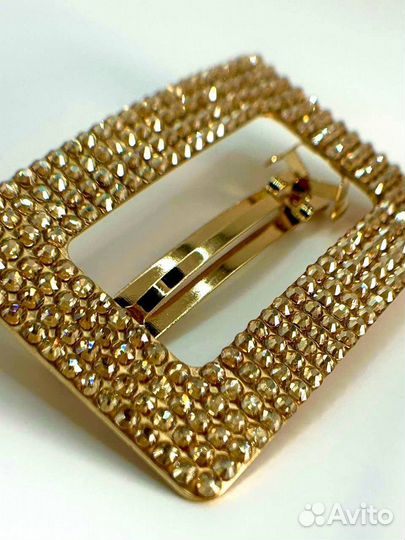 Заколка для волос со стразами