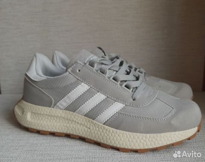 Кроссовки мужские новые