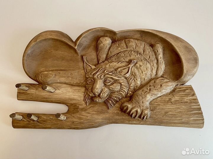 Ключница из дерева