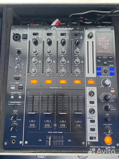Pioneer DJM 750-k
