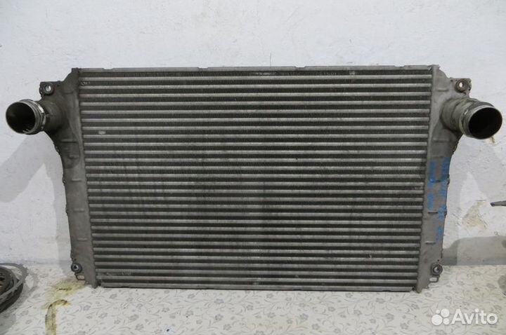 Интеркулер для Toyota Avensis T250