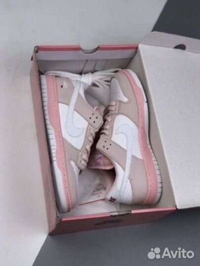 Nike Sb Dunk Low Pink Pigeon (женские)