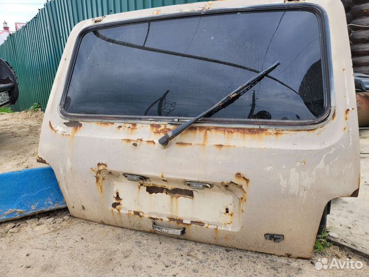 Крышка багажника ваз 21213, 2104