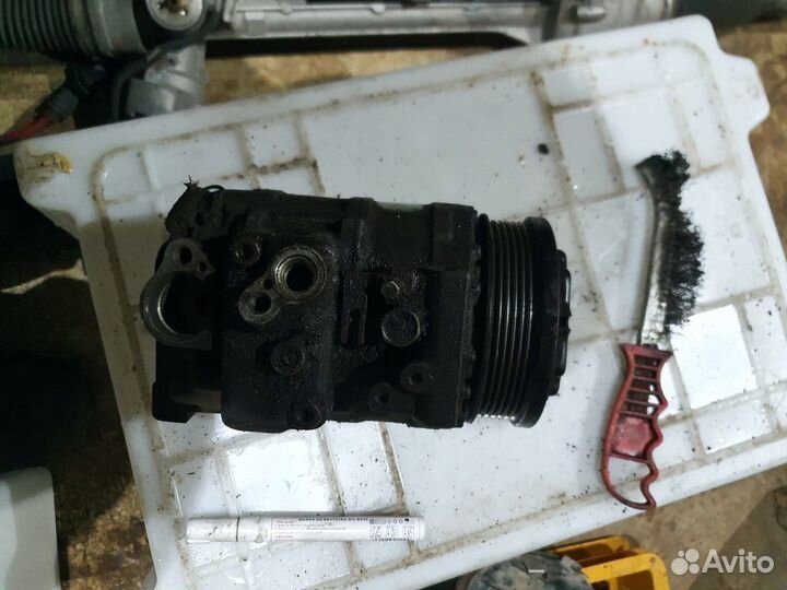 Компрессор кондиционера Мерседес w220 m112