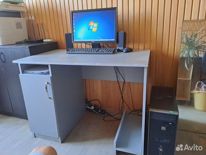 Стол для компьютера бу
