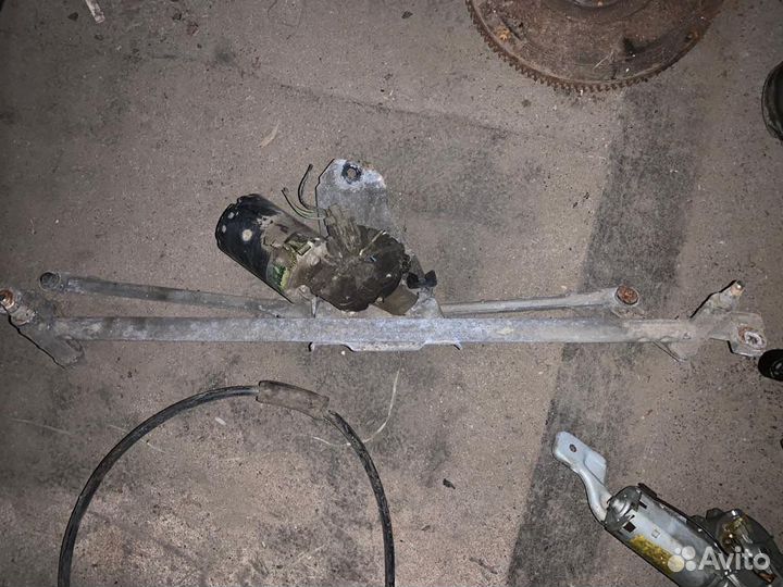 Трапеция дворников Volkswagen Golf 3