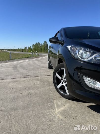 Hyundai i30 1.6 AT, 2015, 70 000 км