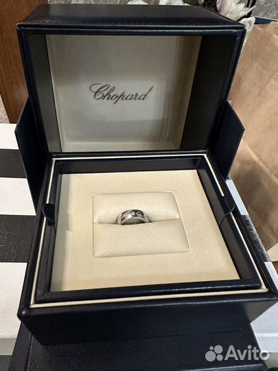 Chopard кольцо с бриллиантом