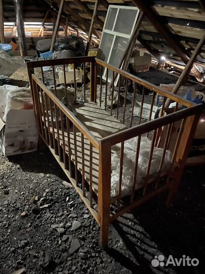 Детская кроватка