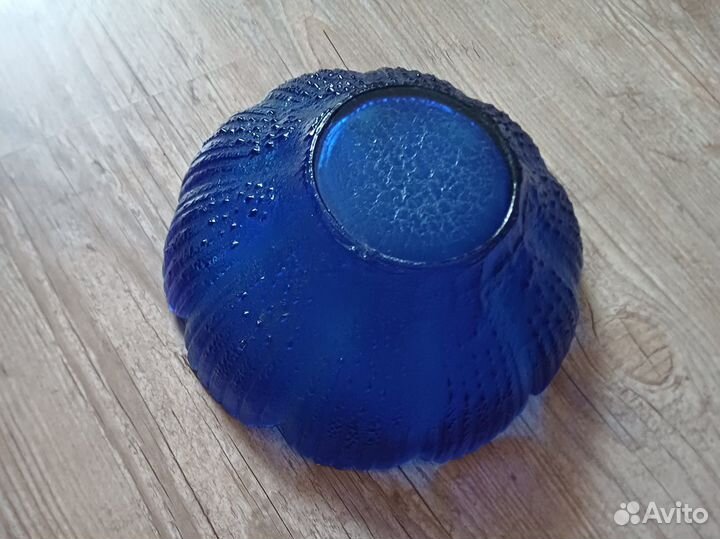Ваза синяя для фруктов