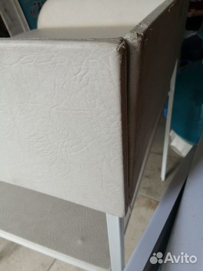 Пеленальный стол