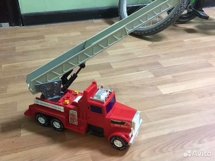 Игрушки