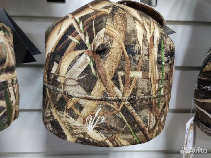 Ветрозащитная флисовая шапка с логотипом Avery