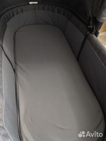 Продам детскую коляску 2 в 1