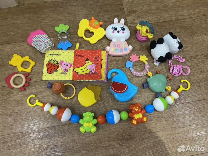 Пакет игрушек от 0 до 12 месяцев