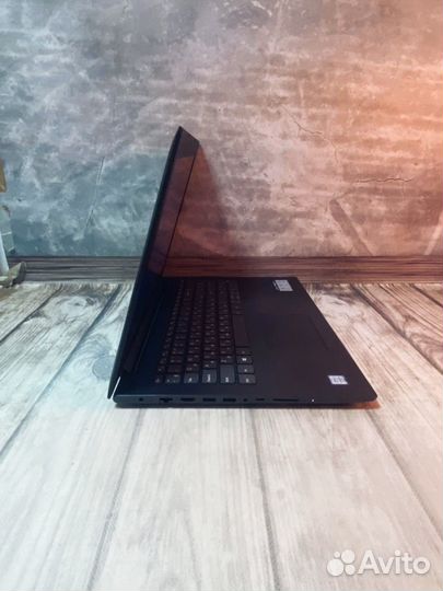 Мощный Ноутбук Lenovo / Graрhics / SSD / 8gb DDR4