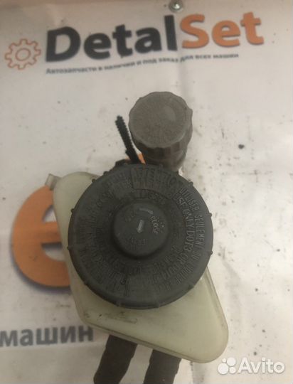 Бачок тормозной жидкости Honda Civic 7