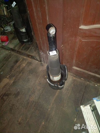 Амортизатор задний левый Audi A8 D4 4H0616001M