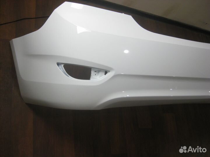 Бампер Хендай Солярис задний Белый цвет