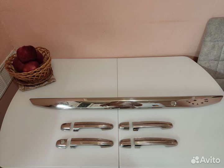 Хром накладки Королла 150