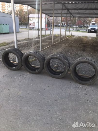 Landsail Winter Lander 235/45 R18