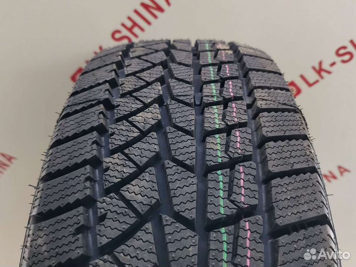 DoubleStar DW02 215/60 R17 100T