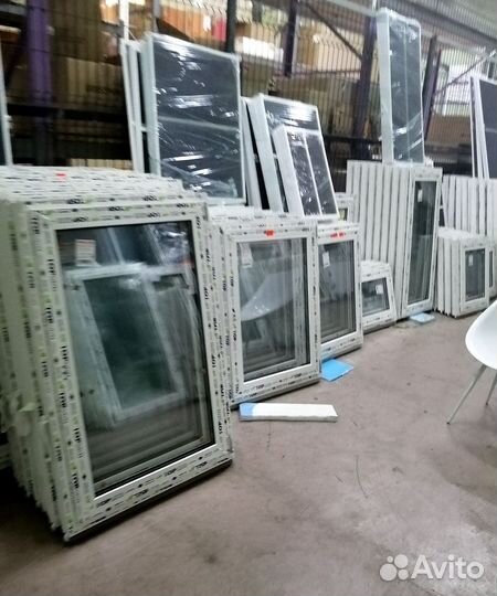 Окна 600х1197 мм пластиковые