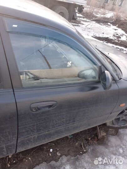 Дверь Mazda 626 передняя правая