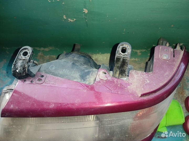 Фары Митсубиси Паджеро sport 2