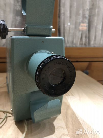 Диапроектор СССР и диафильмы