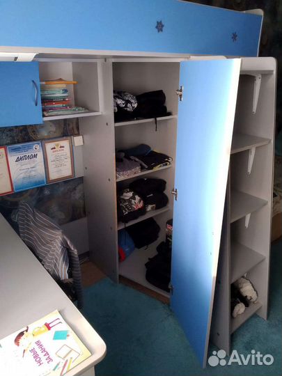 Кровать чердак с рабочей зоной