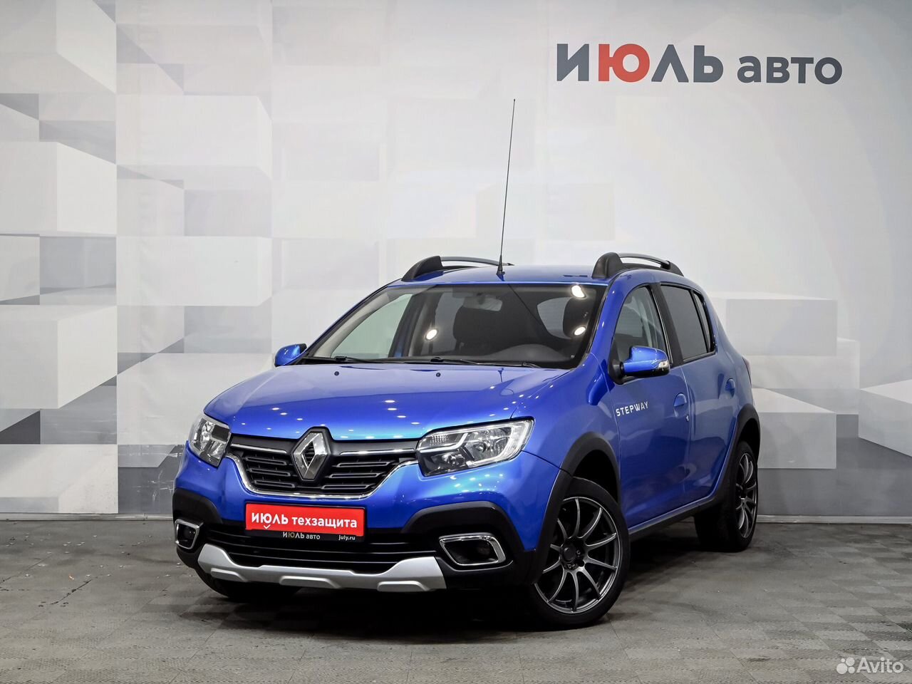 Renault Sandero Stepway 1.6 MT, 2021, 122 722 км