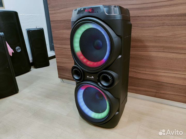 Блютуз колонка