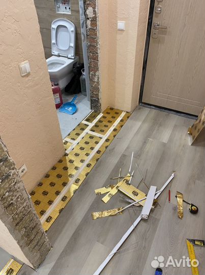 Укладка ламината, кварц винила, настил Линолуема