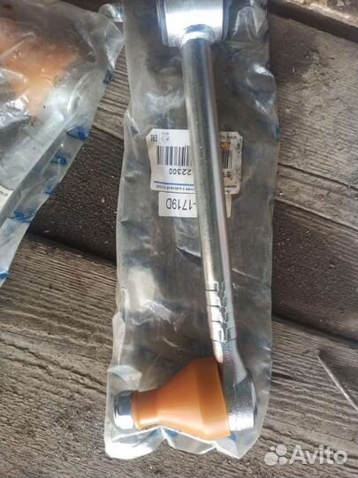 Задние развальные рычеги Toyota марк 2 90